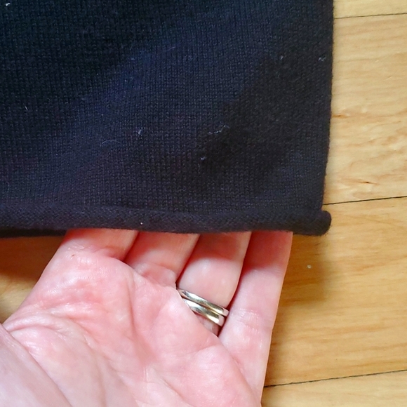 Le Chateau Sleeveless Sweater Dress - Picture 5 of 7